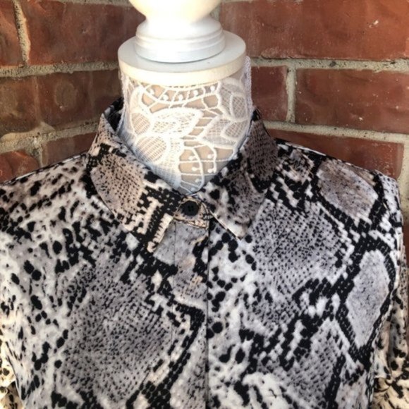 Davi & Dani Animal Python Print Shirt Dress - Picture 8 of 12